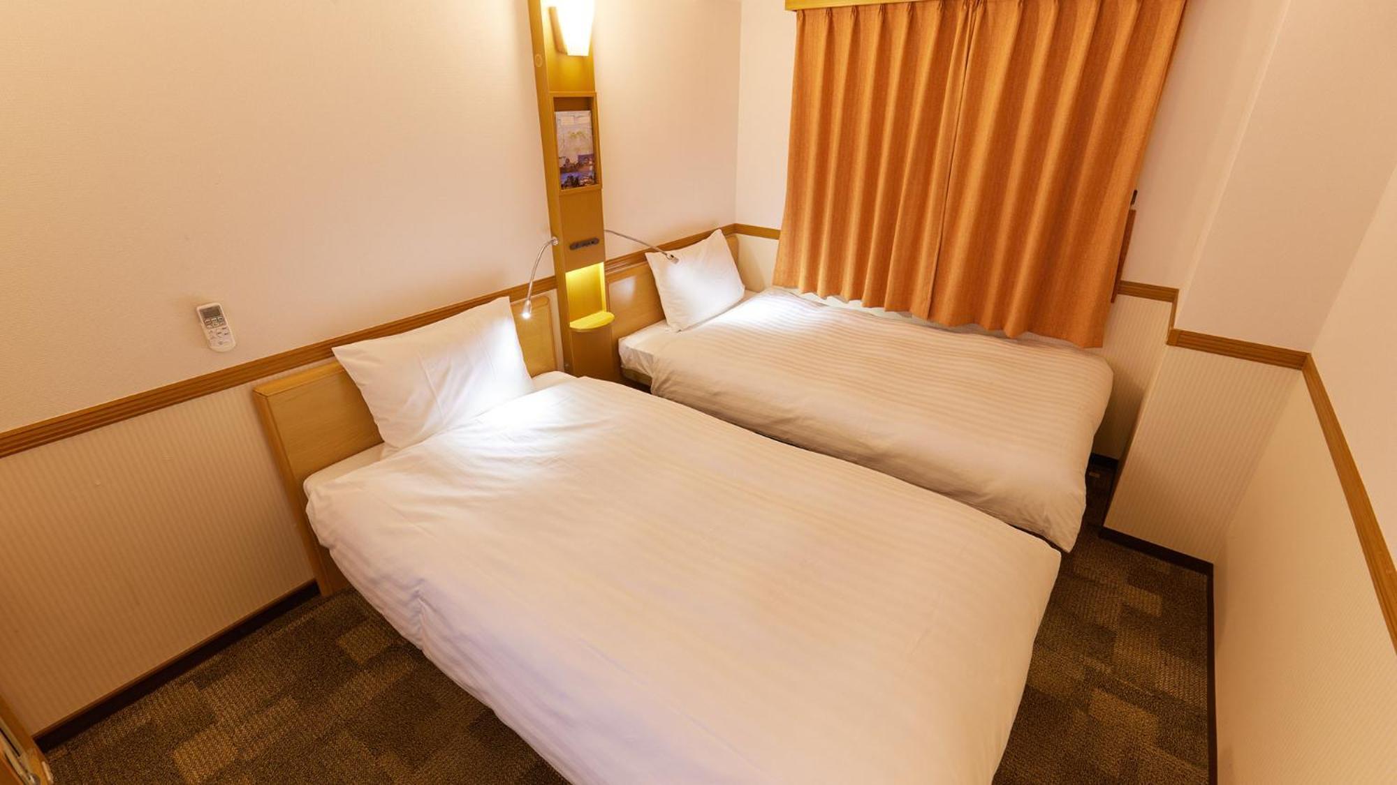 Toyoko Inn Chiba Minato Ekimae Δωμάτιο φωτογραφία