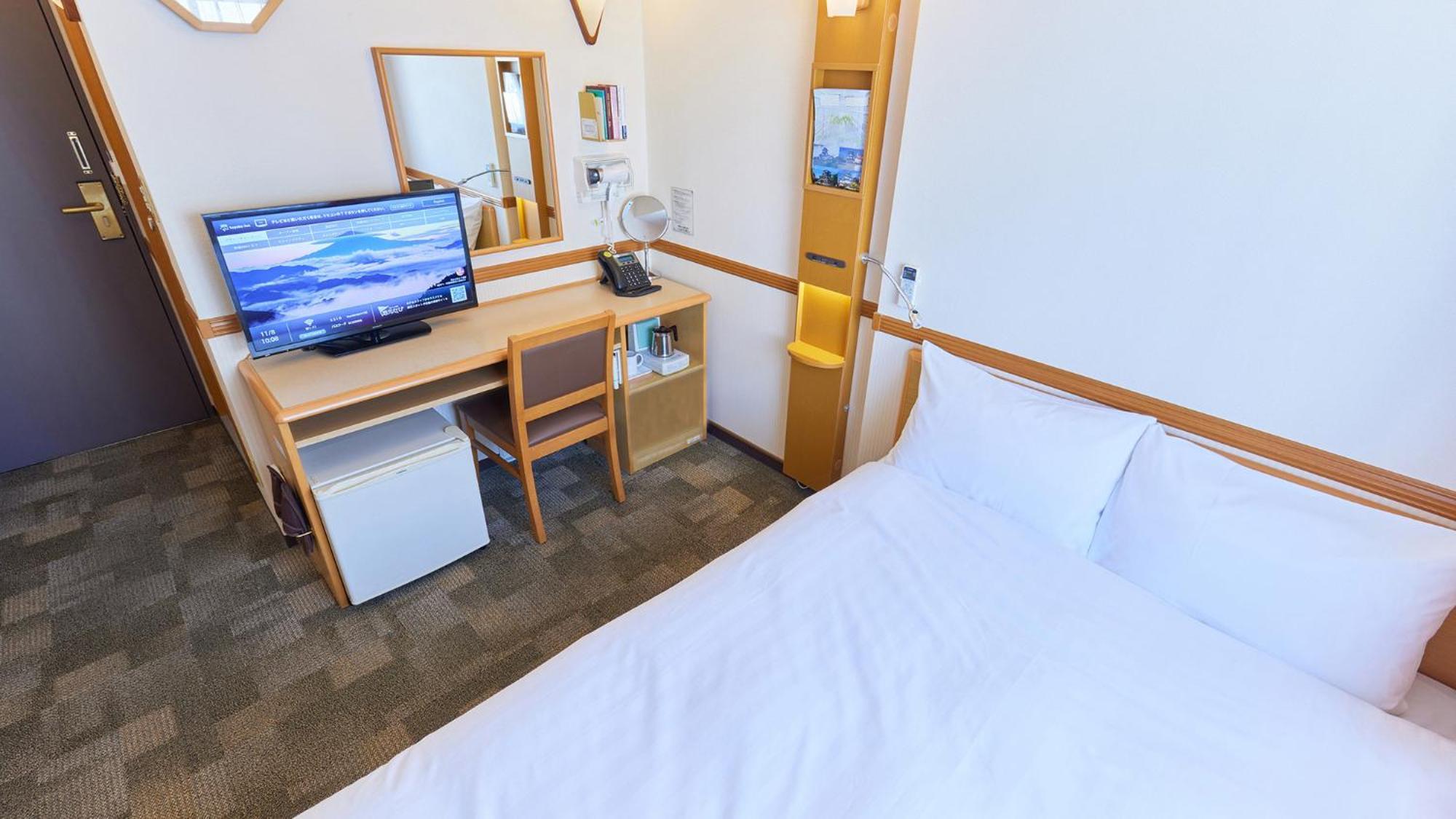 Toyoko Inn Chiba Minato Ekimae Δωμάτιο φωτογραφία